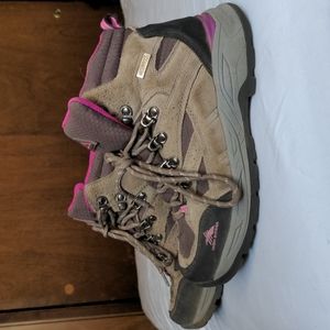 High Sierra Women's Hiking Boot